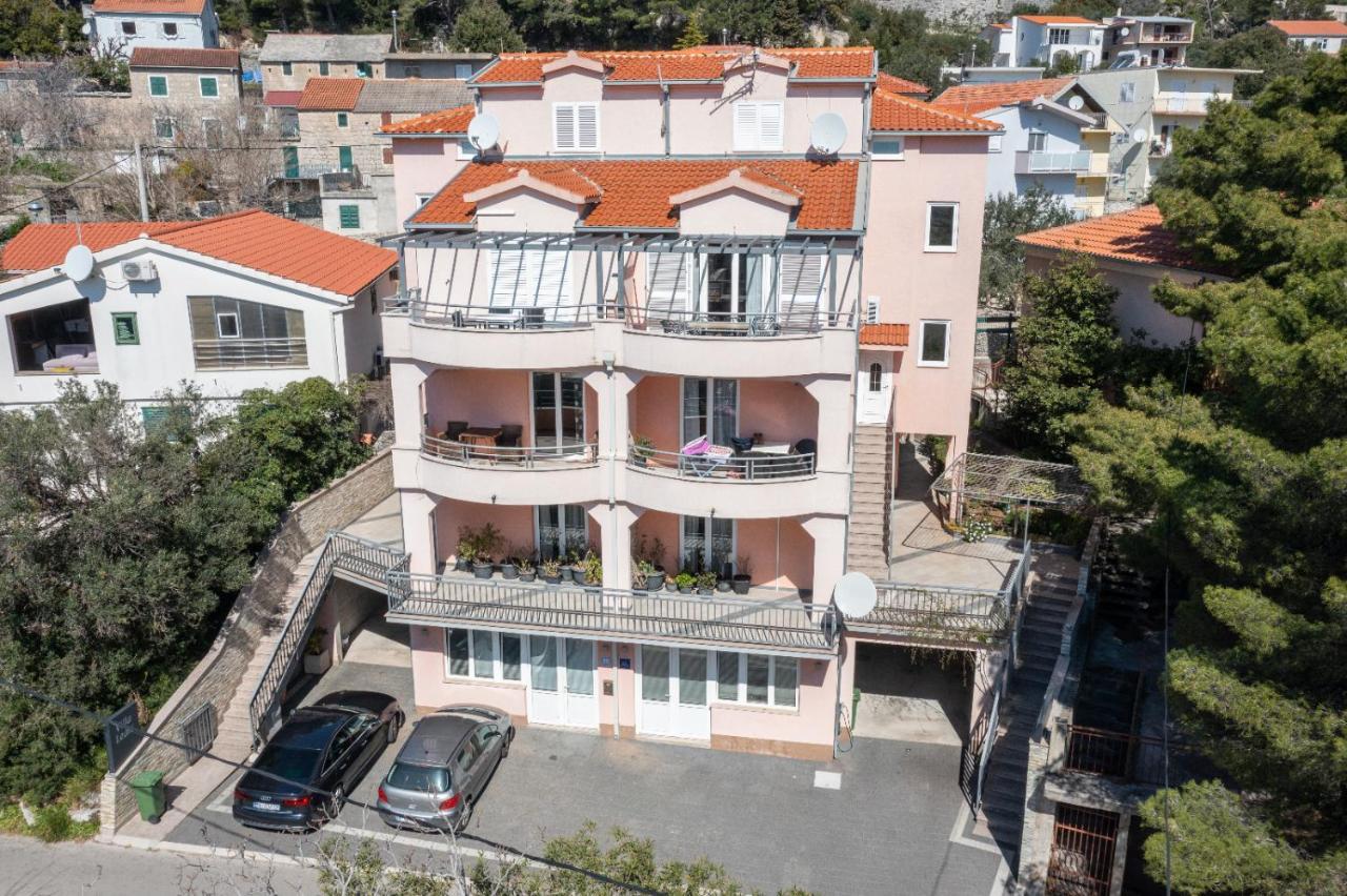 Apartments Luka Toni Krvavica Exteriér fotografie
