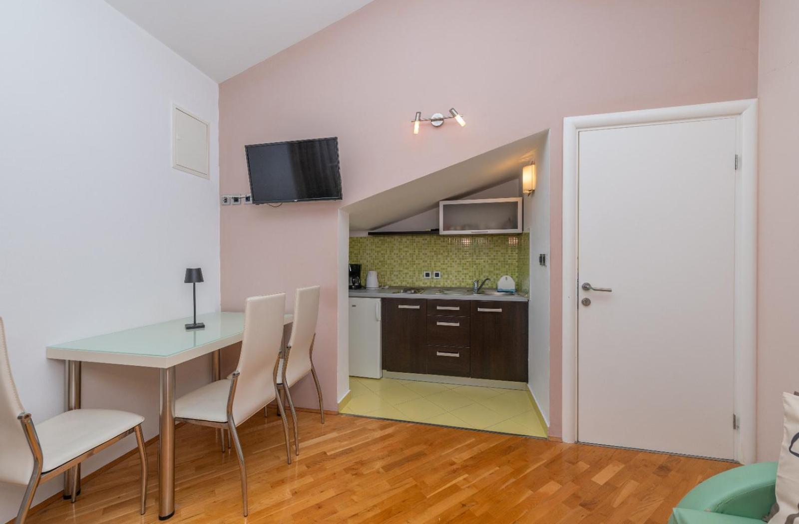 Apartments Luka Toni Krvavica Exteriér fotografie